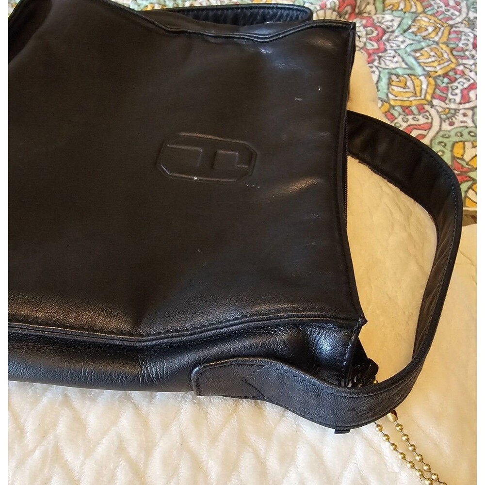 Vintage Fred Hayman Beverly Hills Black Leather, red interior, shoulder bag - Picture 4 of 10